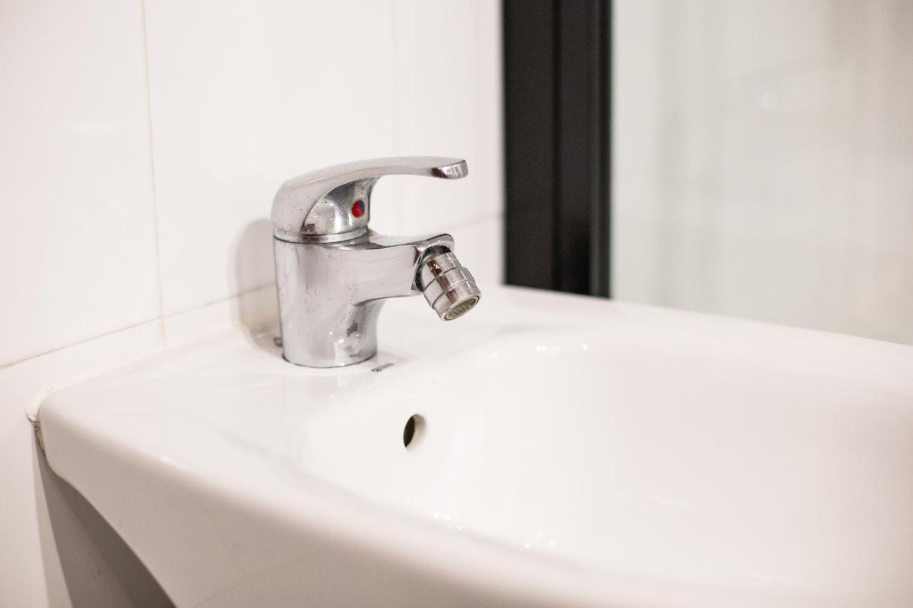 Wish Suite Torres De Sevilla Екстер'єр фото